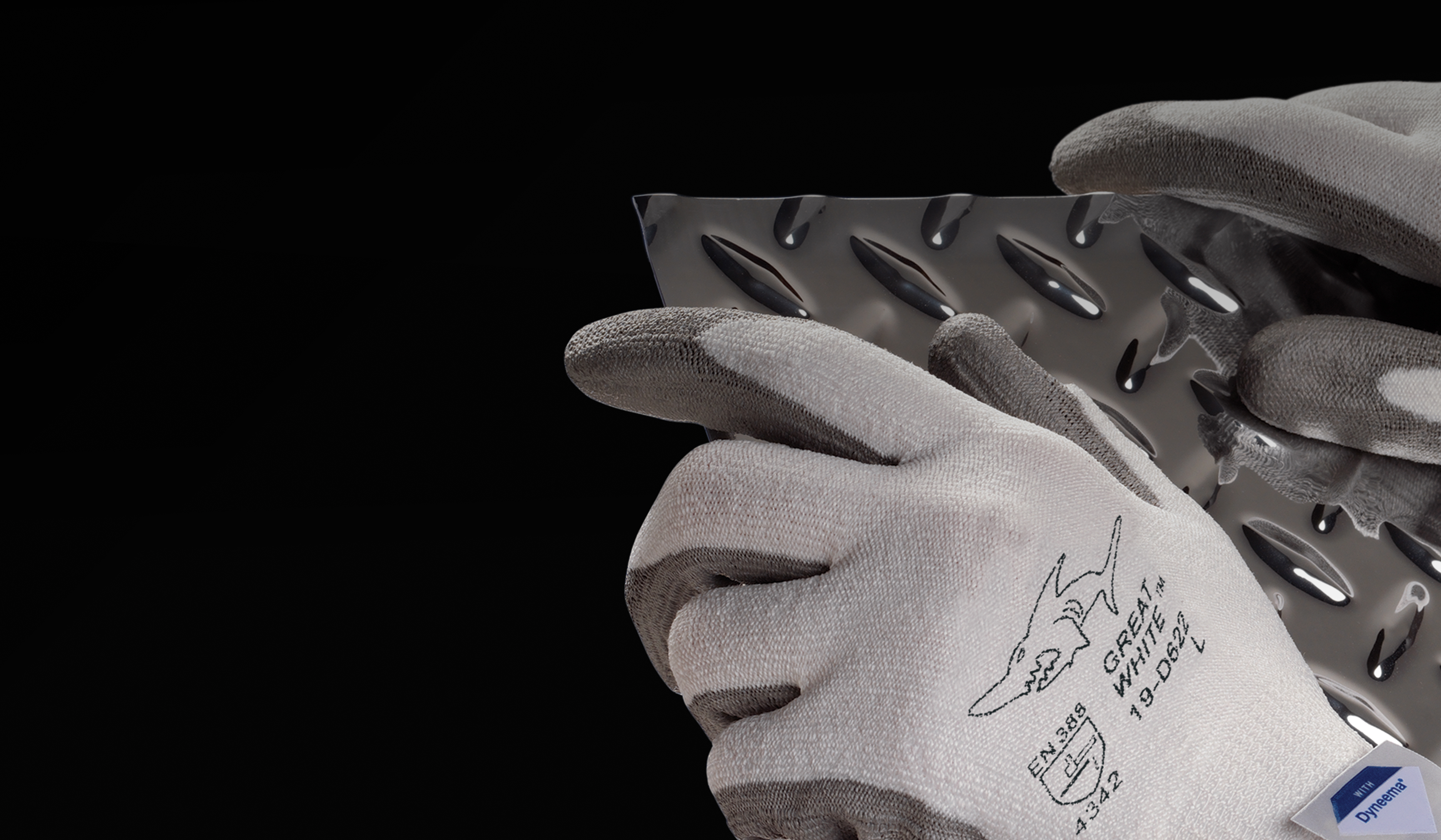 #19-D322 Great White® G-Tek® 3GX® Gloves